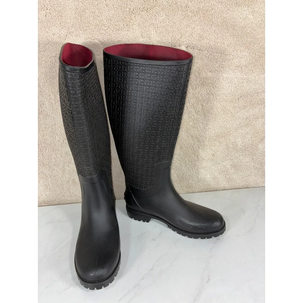 Tommy Hilfiger Black Rain Boots - 10 - Monogram Logo Lug Sole #Preppy #RainyDay